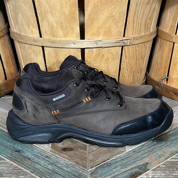 New Balance 69 Trail Walkers Gtx 